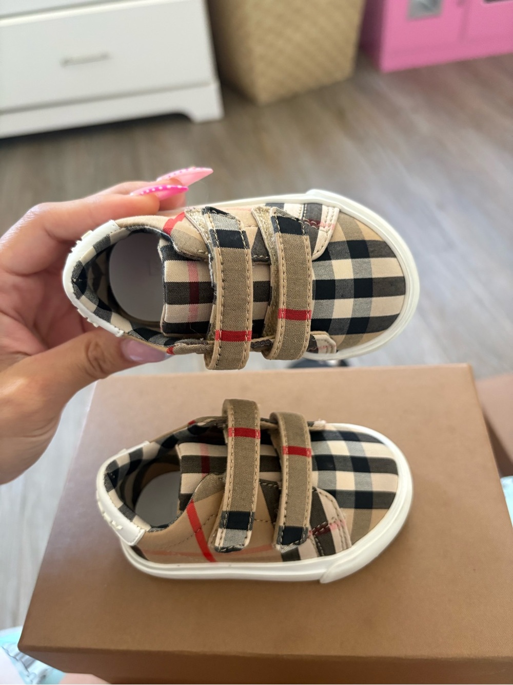 Burberry Kids Plaid Hook-and-Loop Casual Sneakers - Beige/Black/Red